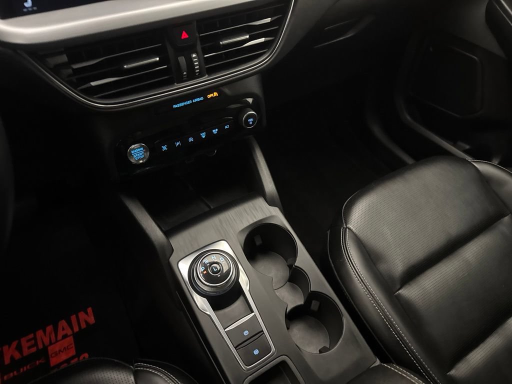 Used 2024 Ford Escape Platinum AWD/4WD image 18