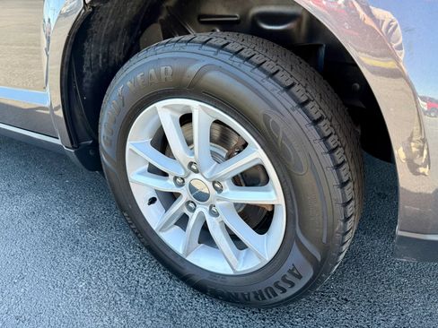 Used 2017 Dodge Journey SXT w/ Premium Group FWD image 14