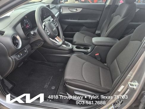 Certified 2023 Kia Forte LXS w/ LXS Technology Package FWD image 14