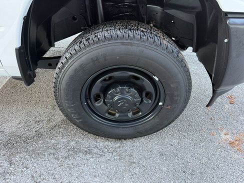 Used 2025 RAM 2500 Tradesman w/ Bed Convenience Group image 15