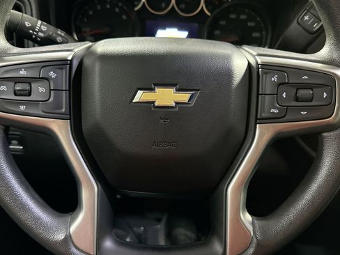 Used 2021 Chevrolet Silverado 1500 Custom w/ Safety Confidence Package image 19