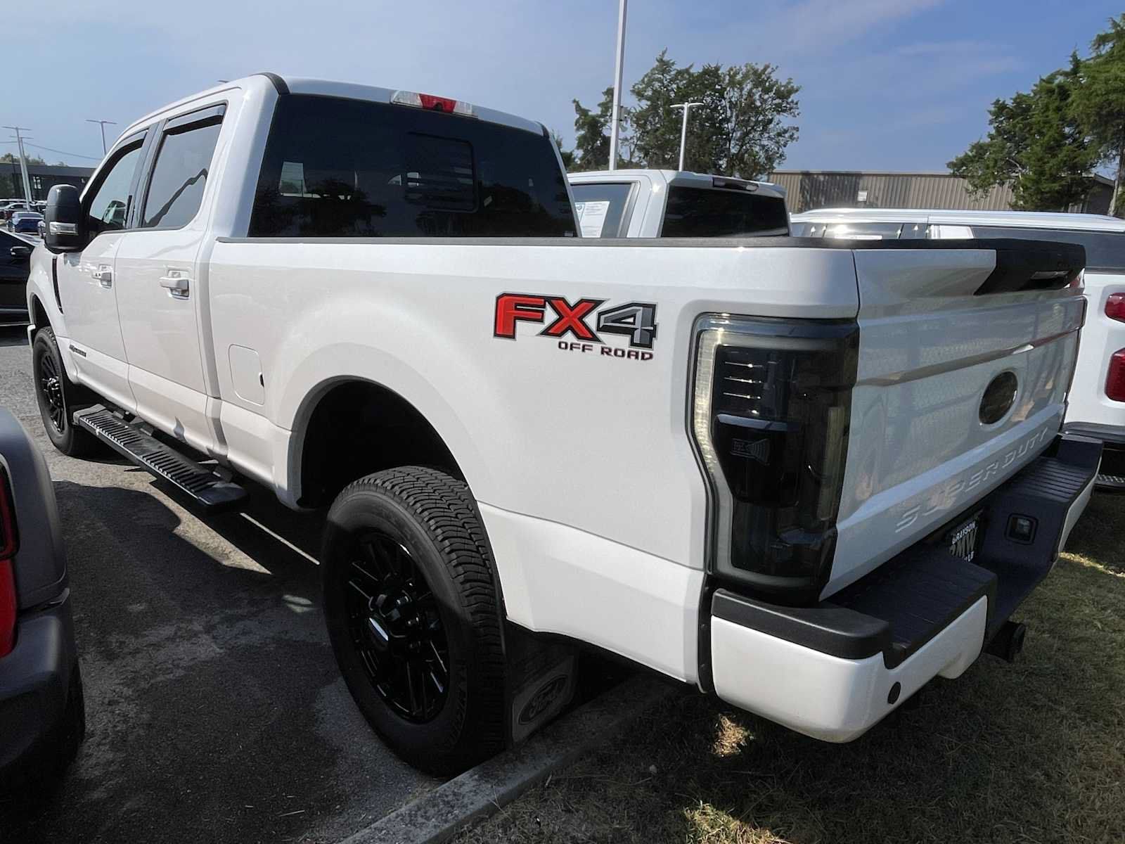 Used 2019 Ford F250 Lariat w/ Lariat Ultimate Package AWD/4WD image 4