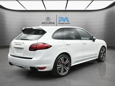 Used 2014 Porsche Cayenne GTS image 5
