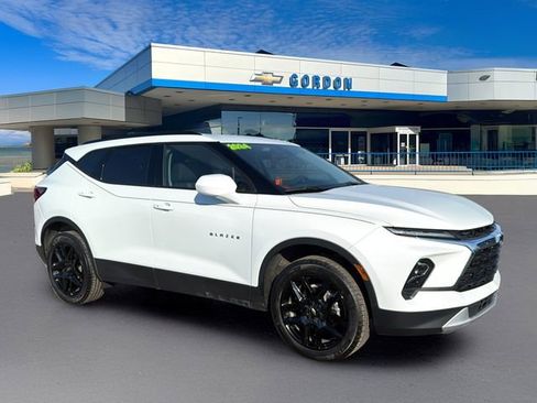 Used 2024 Chevrolet Blazer LT w/ Convenience Package image 6