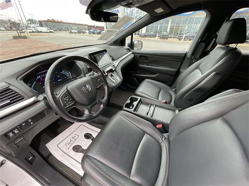 Used 2024 Honda Odyssey Sport image 14