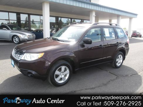 Used 2013 Subaru Forester 2.5X w/ Alloy Wheel Pkg AWD/4WD image 1