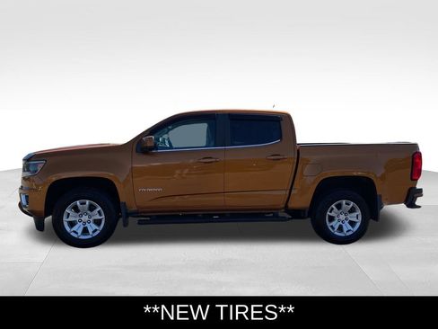 Used 2017 Chevrolet Colorado LT w/ LT Convenience Package RWD image 3