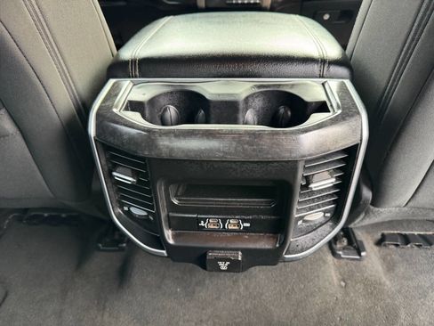 Used 2019 RAM 1500 Big Horn image 44