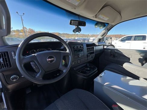 Used 2019 GMC Savana 2500 w/ Driver Convenience Package image 19