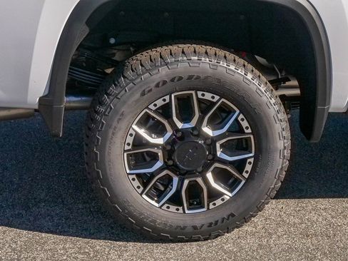 New 2026 Chevrolet Silverado 3500 LTZ w/ LTZ Premium Package image 6