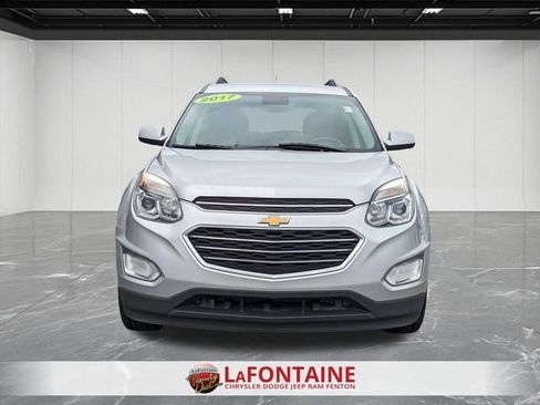 Used 2017 Chevrolet Equinox LT w/ Convenience Package AWD/4WD image 8