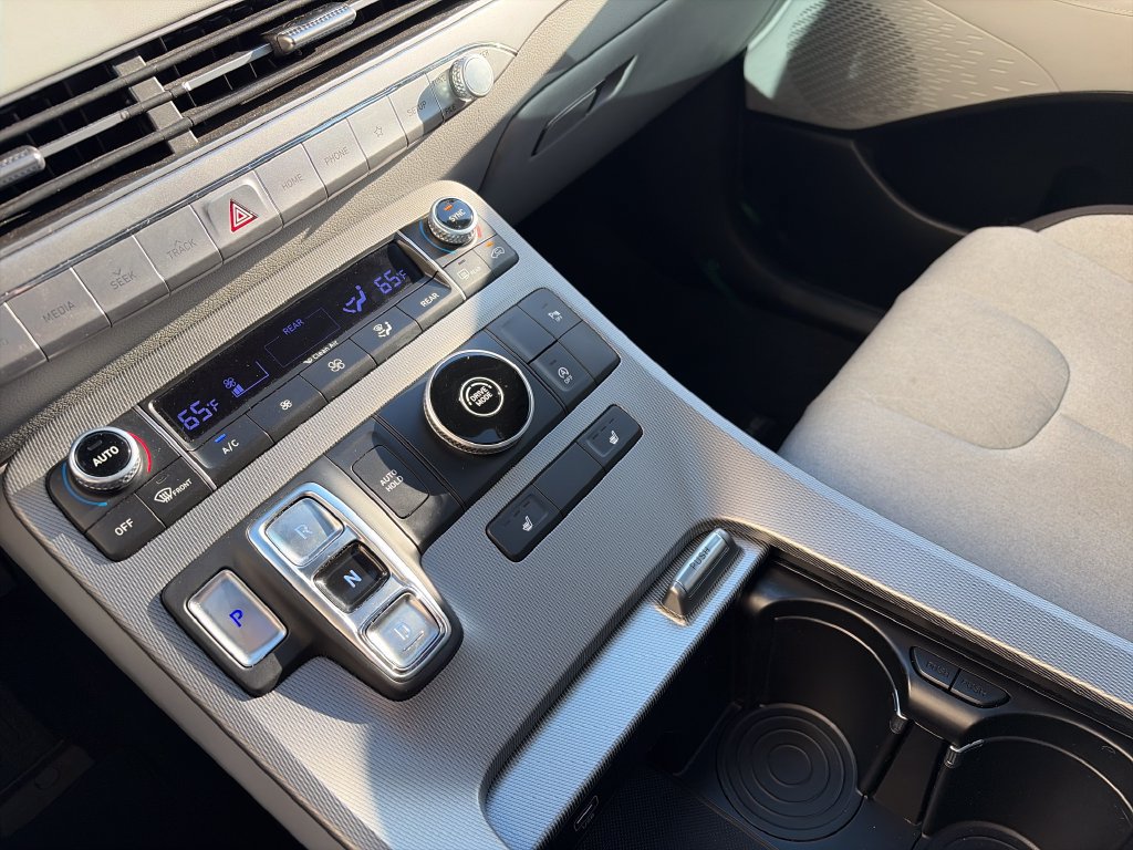 Used 2020 Hyundai Palisade SEL FWD image 20