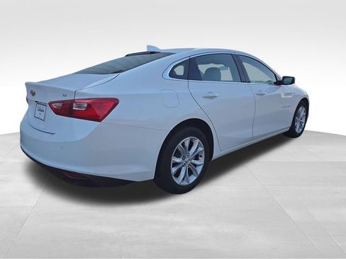 Used 2025 Chevrolet Malibu LT FWD image 5