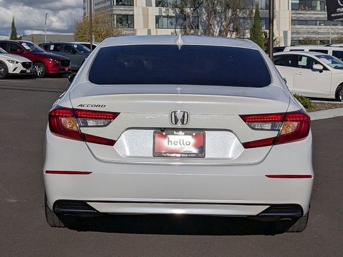 Used 2019 Honda Accord LX image 9