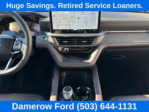 Used 2026 Ford Explorer Platinum w/ LUX Leather Package AWD/4WD image 18