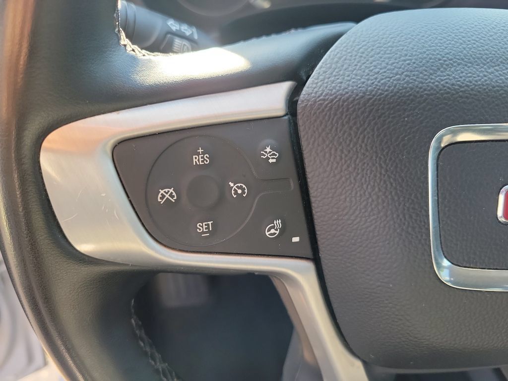 Used 2024 GMC Terrain SLT FWD image 26