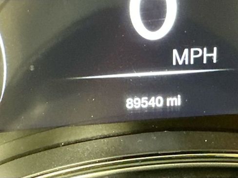 Used 2020 Jeep Grand Cherokee High Altitude AWD/4WD image 17
