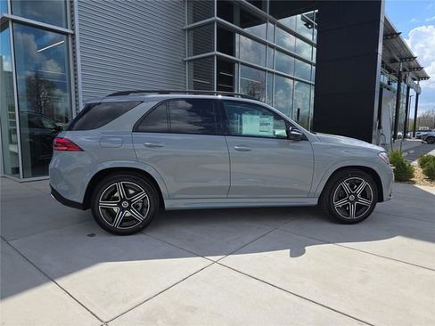 New 2026 Mercedes-Benz GLE 450 4MATIC image 2