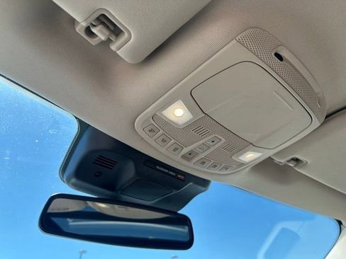 Used 2024 Ford Expedition Max Limited image 13