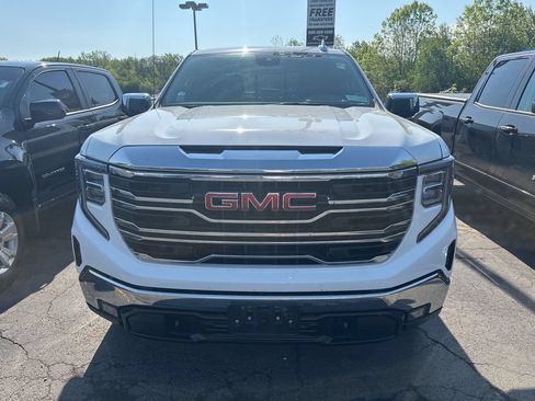 Used 2023 GMC Sierra 1500 SLT w/ SLT Convenience Package AWD/4WD image 6