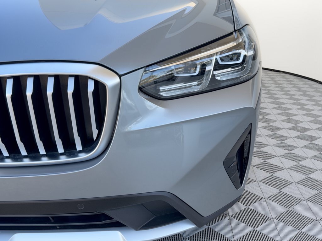 Used 2024 BMW X3 sDrive30i w/ Premium Package RWD image 12