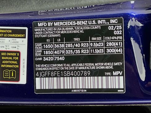 New 2025 Mercedes-Benz GLS 580 4MATIC image 37