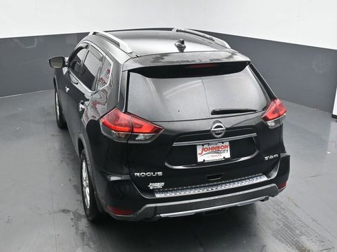 Used 2018 Nissan Rogue SV AWD/4WD image 29