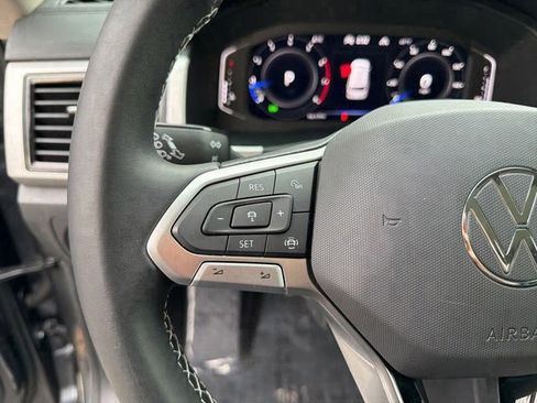 Used 2022 Volkswagen Atlas SE image 23