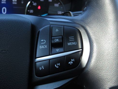 Used 2020 Ford Explorer XLT w/ Equipment Group 202A AWD/4WD image 25