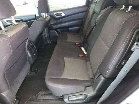 Used 2019 Nissan Pathfinder S FWD image 26