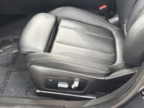 Used 2020 BMW 330i xDrive Sedan w/ Driving Assistance Package AWD/4WD image 26