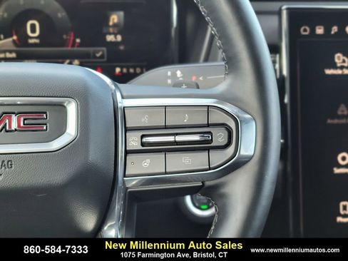 Used 2025 GMC Terrain Elevation image 24