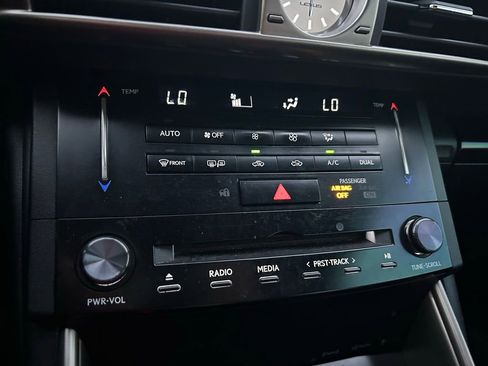 Used 2014 Lexus IS 250 image 24