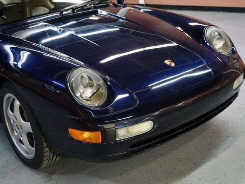 Used 1995 Porsche 911 Carrera image 6