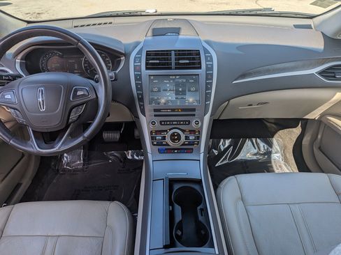 Used 2019 Lincoln MKZ Reserve FWD image 15