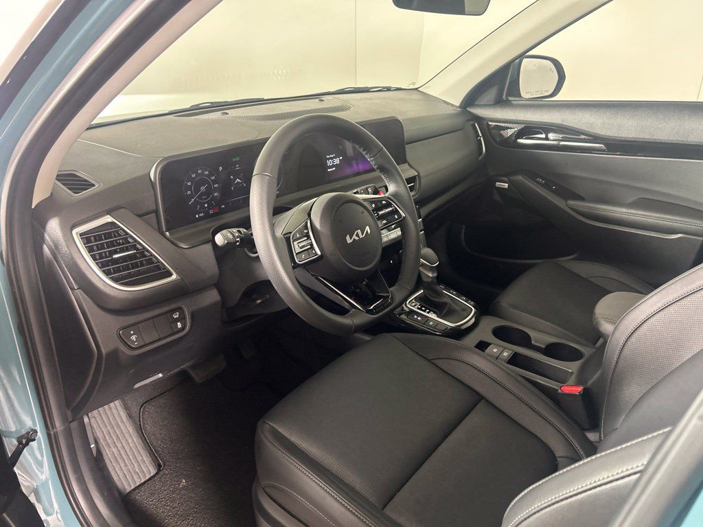 Used 2026 Kia Seltos SX w/ SX Sunroof Package AWD/4WD image 4