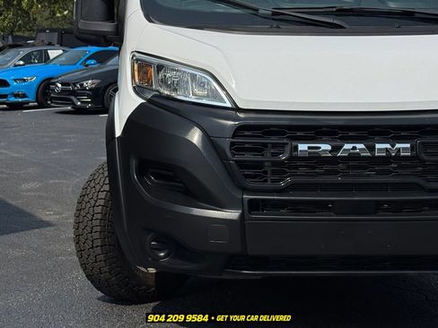 Used 2023 RAM ProMaster 2500 FWD image 11