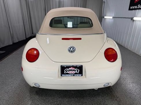 Used 2005 Volkswagen Beetle GLS FWD image 9