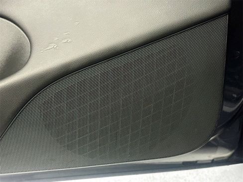 Used 2018 Tesla Model 3 Long Range image 17