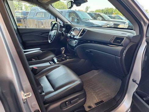 Used 2017 Honda Ridgeline RTL-E image 17