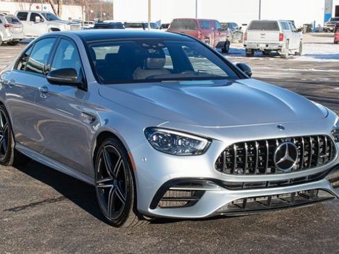 Used 2021 Mercedes-Benz E 63 AMG S image 2