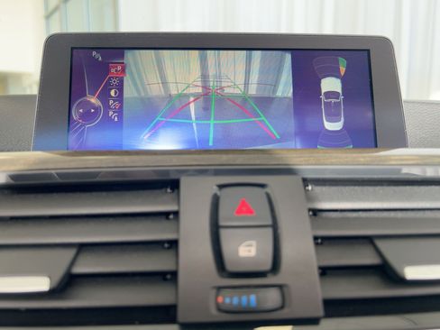 Used 2014 BMW 428i Convertible image 32