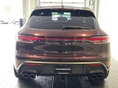 Used 2025 Porsche Macan Turbo AWD/4WD image 6