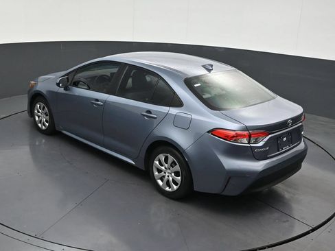 Used 2023 Toyota Corolla LE FWD image 17