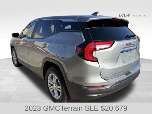 Used 2023 GMC Terrain SLE FWD image 6
