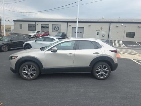 Used 2024 MAZDA CX-30 AWD 2.5 S w/ Preferred Package image 3