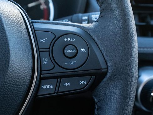 New 2025 Toyota RAV4 XLE w/ Convenience Package image 19