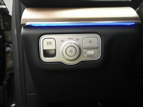 Certified 2026 Mercedes-Benz GLE 350 4MATIC image 11