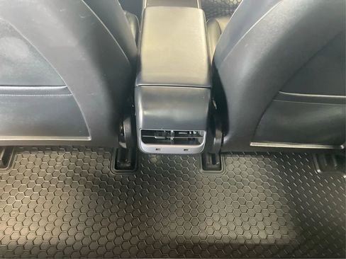 Used 2019 Tesla Model 3 Long Range image 24