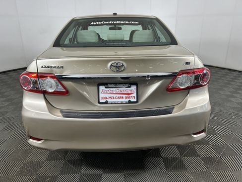 Used 2013 Toyota Corolla LE FWD image 7